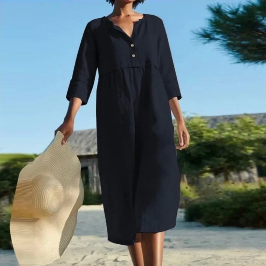 Well Tailored Dress with a Graceful Silhouette