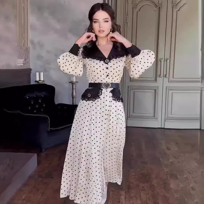 Polished Dress with an Effortless Classic Look