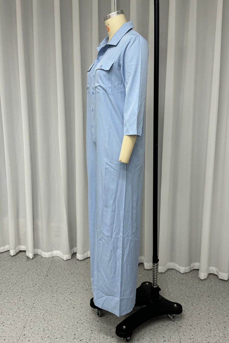 Sophisticated Garment with a Clean Classic Look