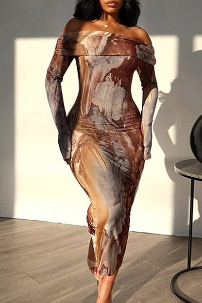 Gracefully Styled Dress for Any Occasion