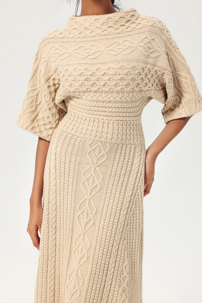 Polished Dress with an Effortless Classic Look