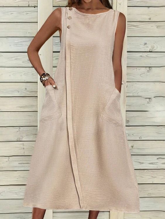 Classic Vintage & Enduringly Stylish Dress