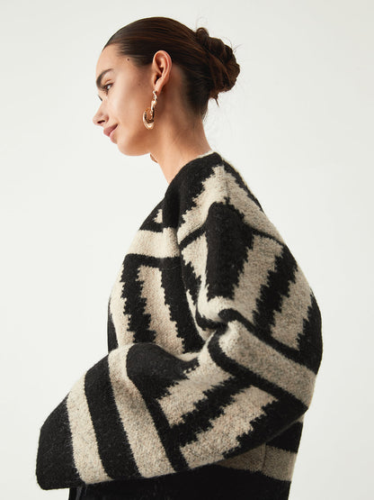 Classic Vintage & Enduringly Stylish Cardigan