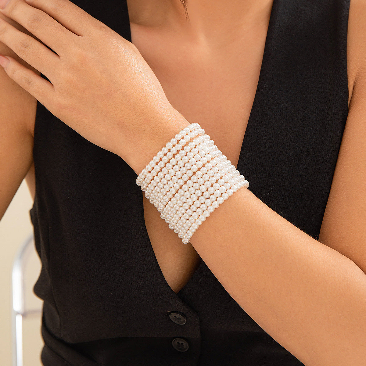01 Bracelet White K2374