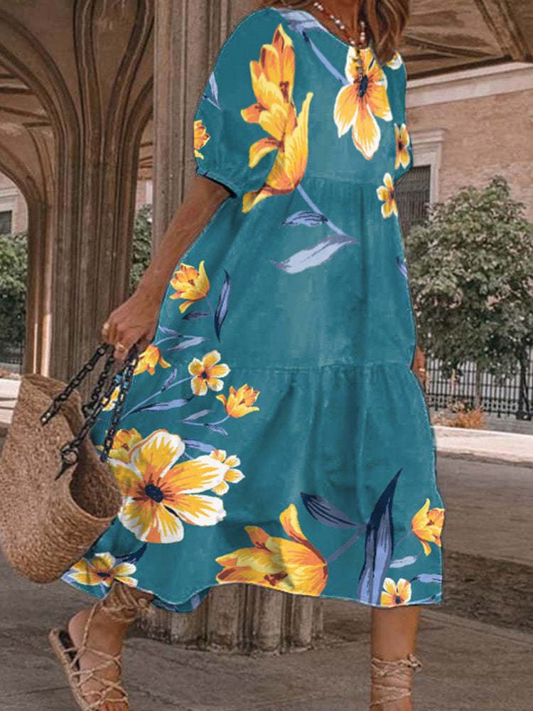 Effortlessly Elegant Dress with a Timeless Design
