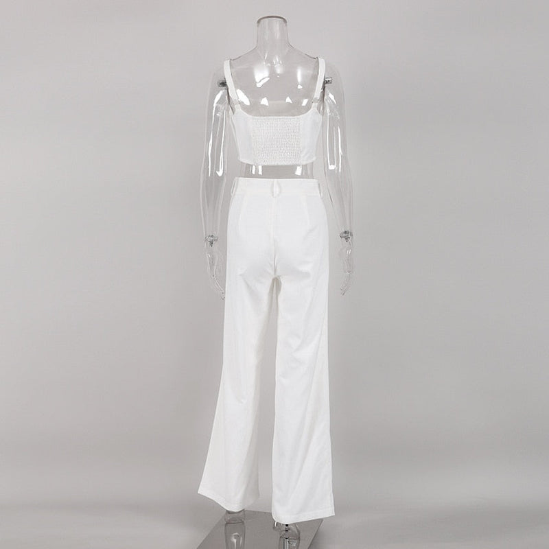 Beautifully Finished Garment in a Timeless Design