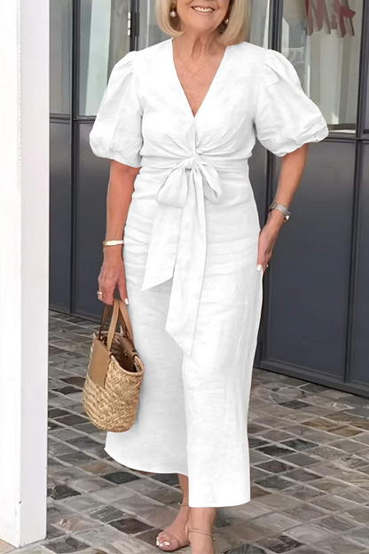 Beautifully Finished Dress in a Timeless Design