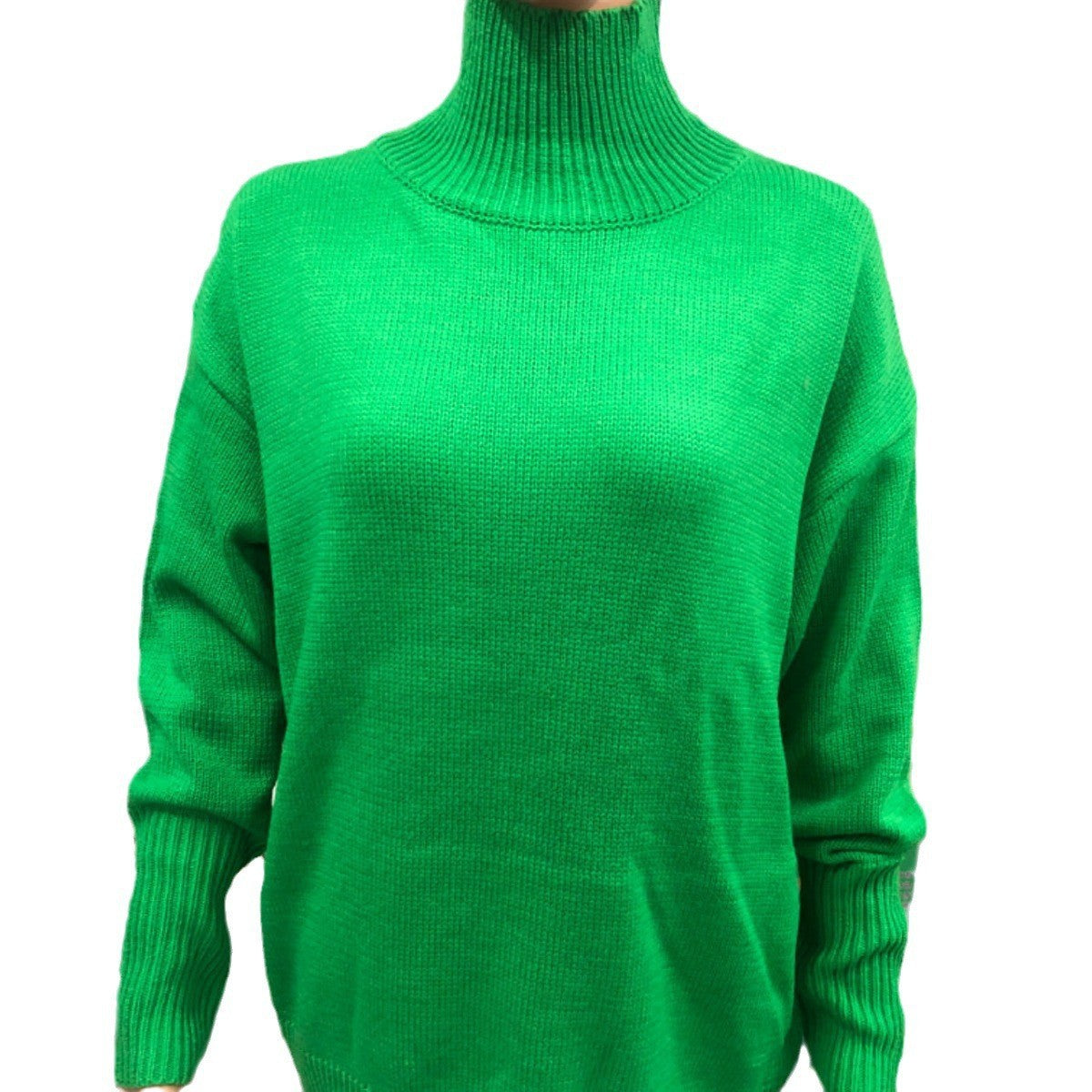 Beautifully Finished Sweater in a Timeless Design