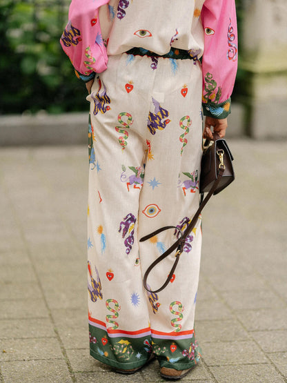 Elegantly Styled Pants for Everyday Wear