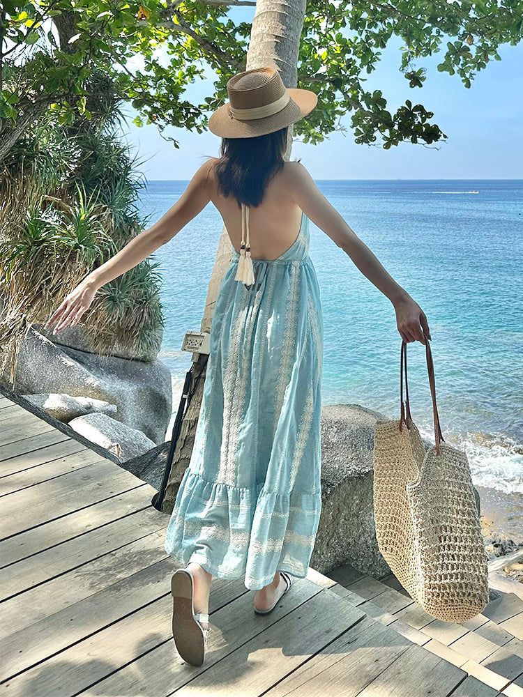 Classic Vintage & Enduringly Stylish Dress