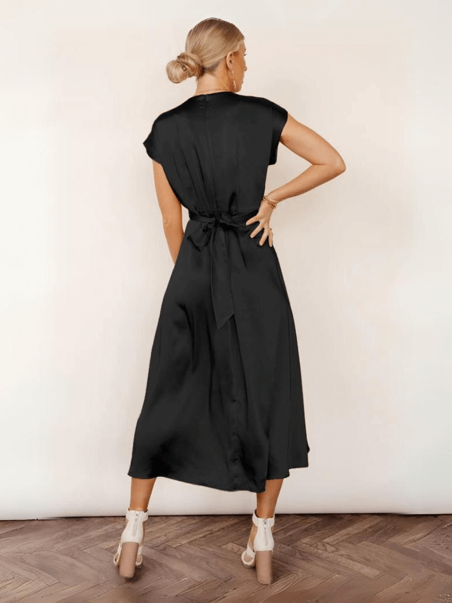 Elegantly Styled Dress for Everyday Wear