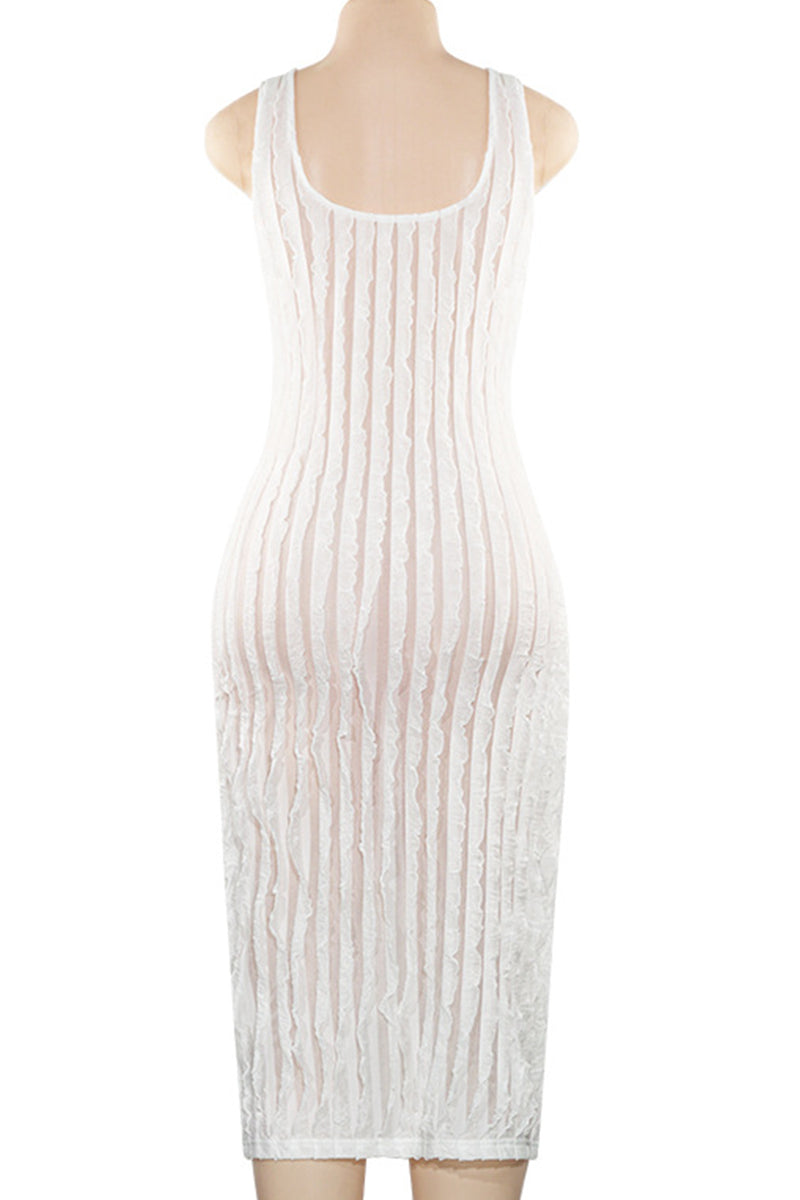 Sophisticated Dress with a Clean Classic Look