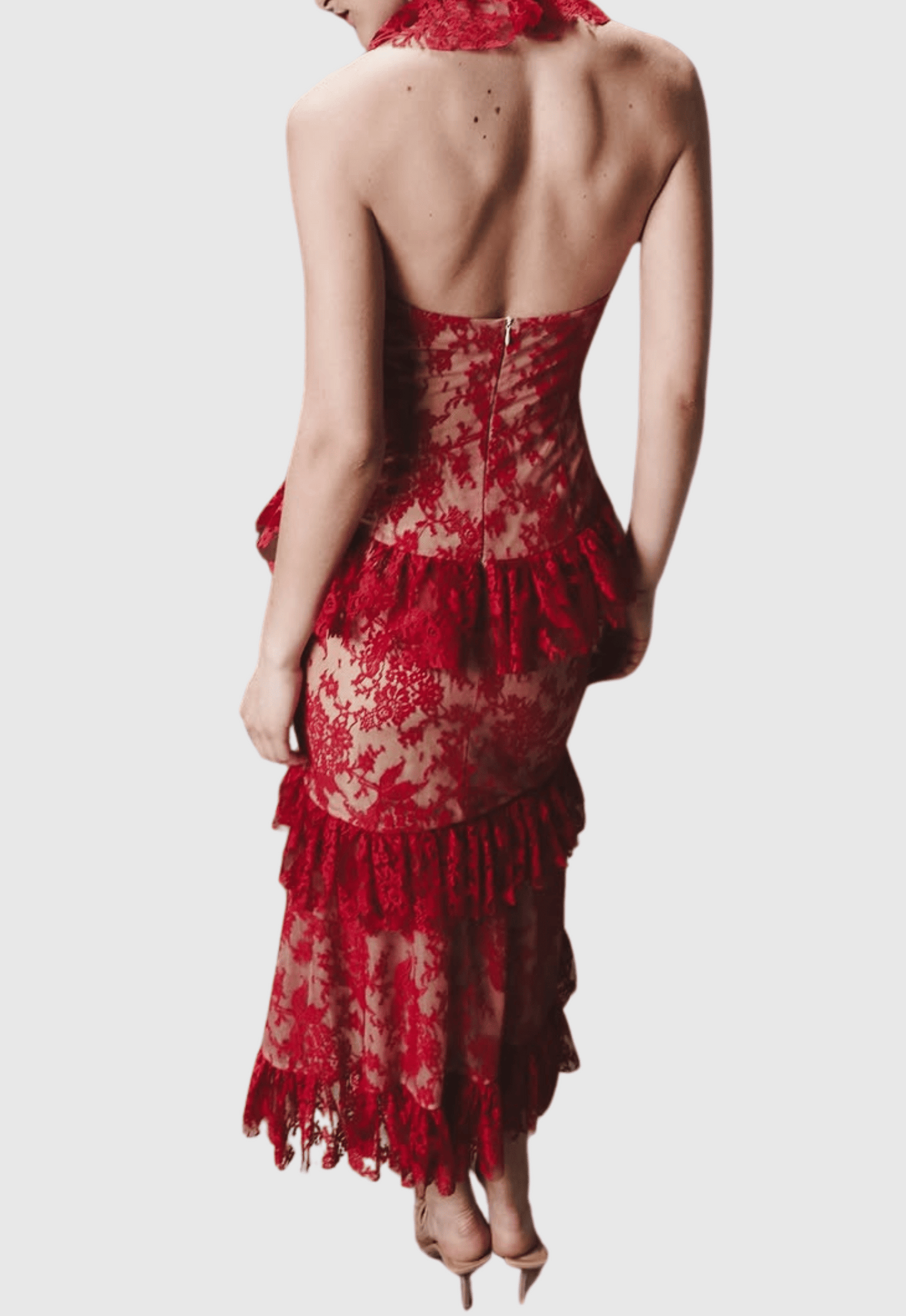 Well Tailored Dress with a Graceful Silhouette