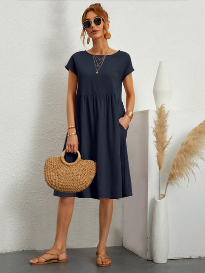 Classic Vintage Dress with a Flattering Fit