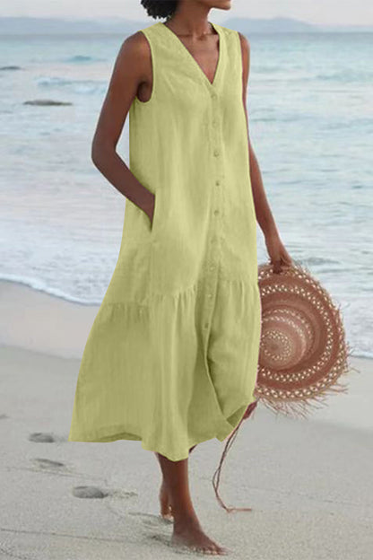 Sophisticated Dress with a Clean Classic Look