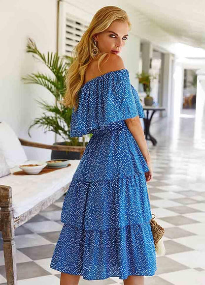 Classic Vintage Dress with a Flattering Fit