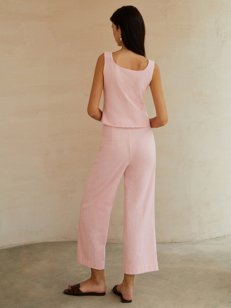 Beautifully Crafted Pants in a Classic Style