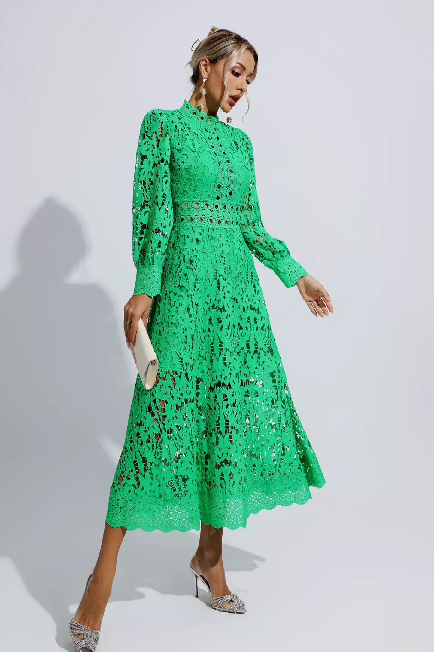 Classic Vintage Dress with a Flattering Fit