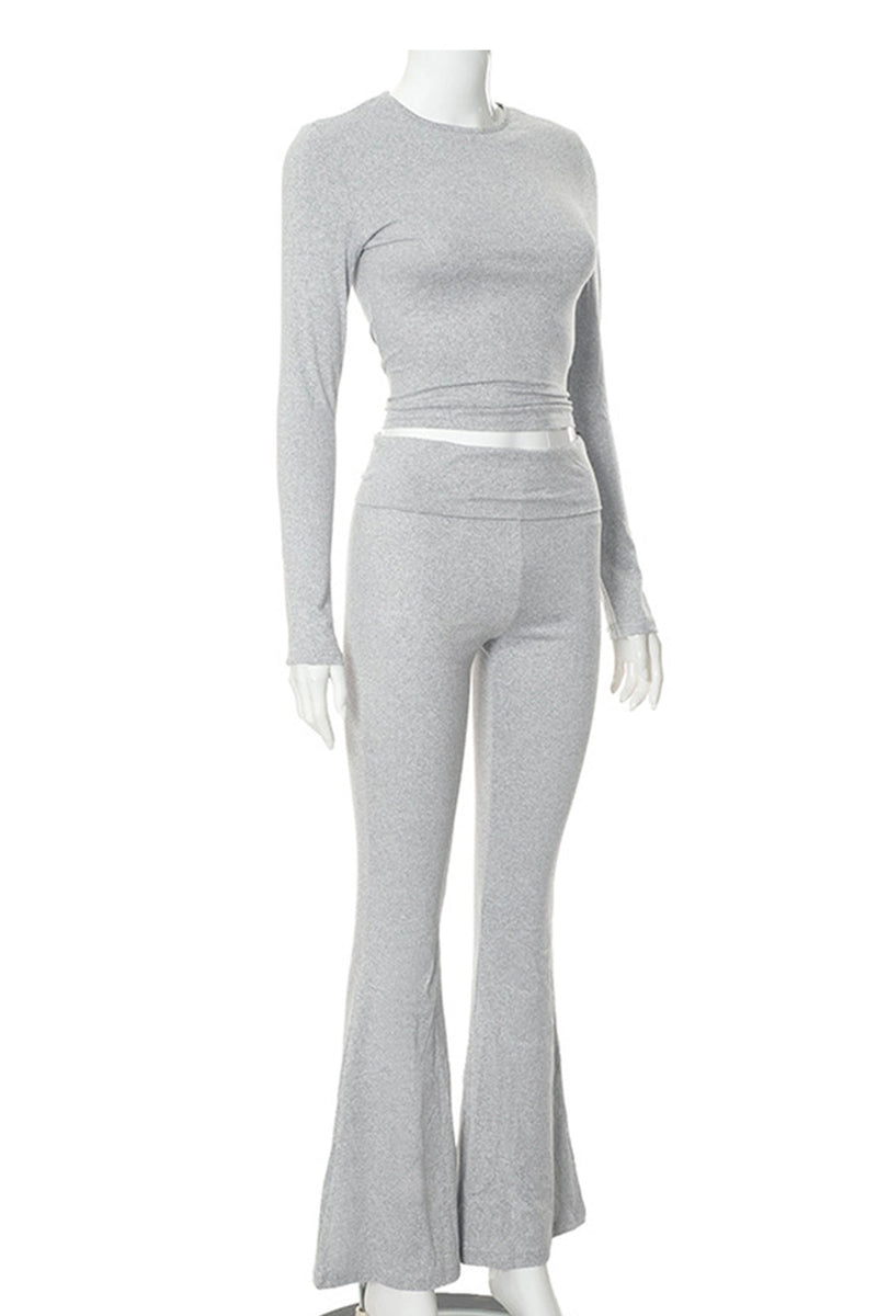 Effortlessly Elegant Pants with a Timeless Design