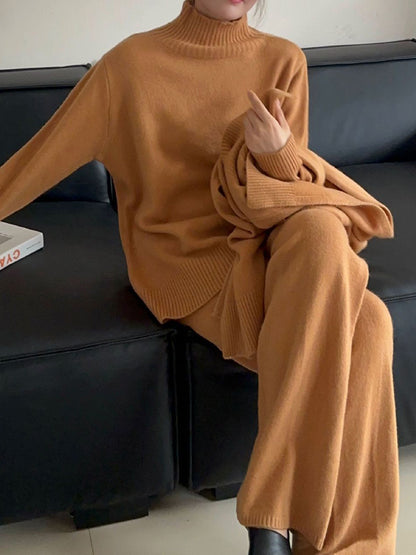 Beautifully Finished Sweater in a Timeless Design