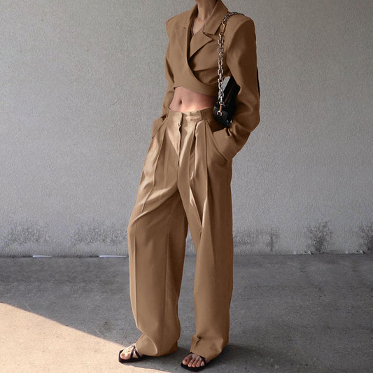 Polished Pants with an Effortless Classic Look