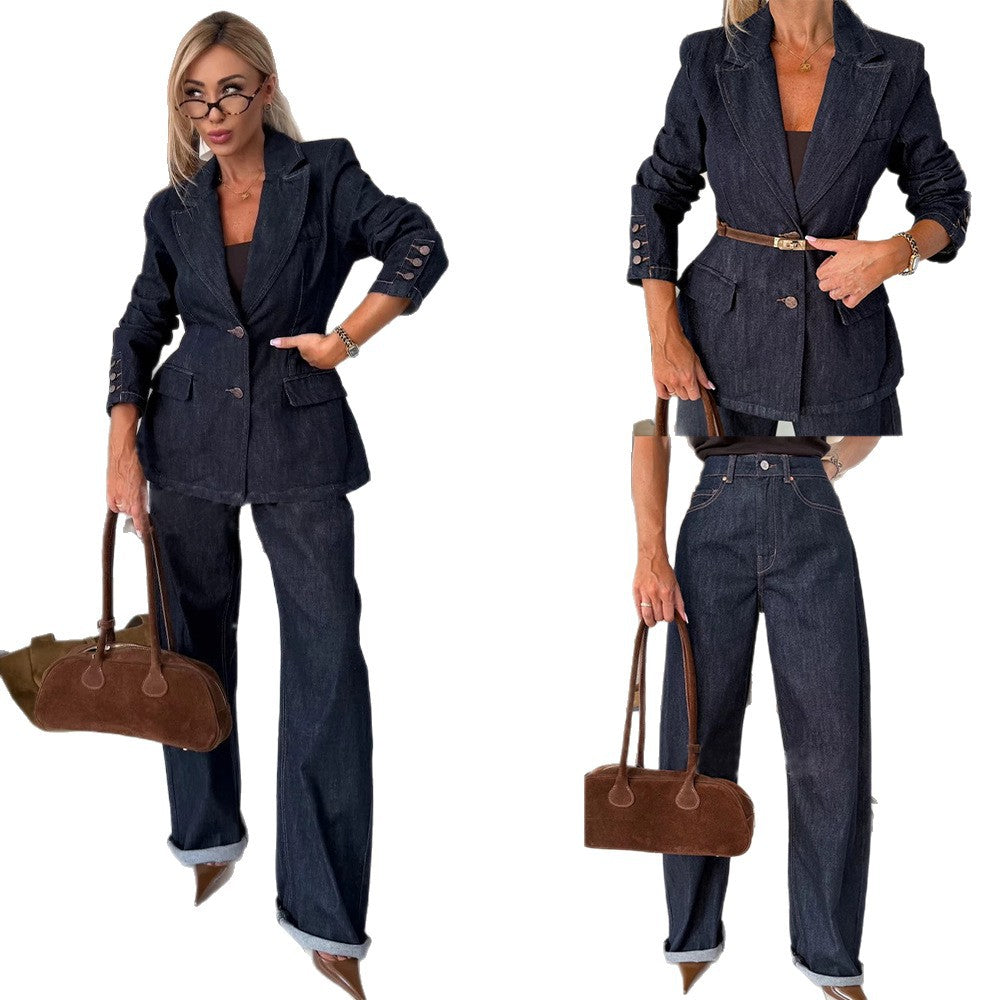Classic Vintage & Enduringly Stylish Coat