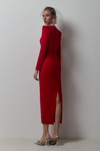 Effortlessly Elegant Dress with a Timeless Design
