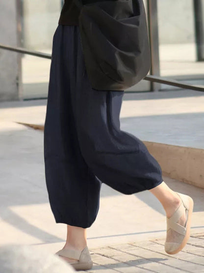Well Tailored Pants with a Graceful Silhouette