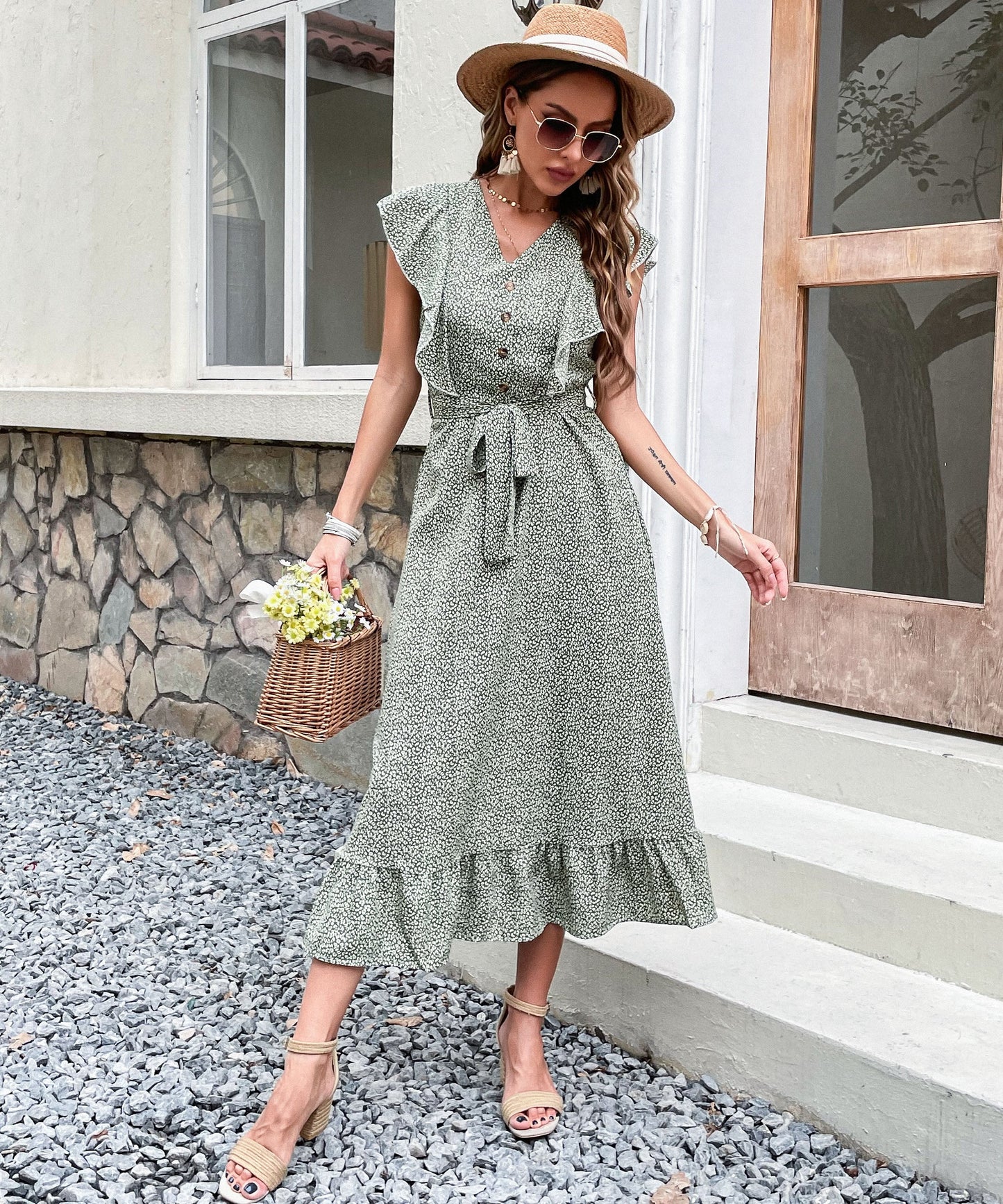 Sophisticated Dress with a Clean Classic Look