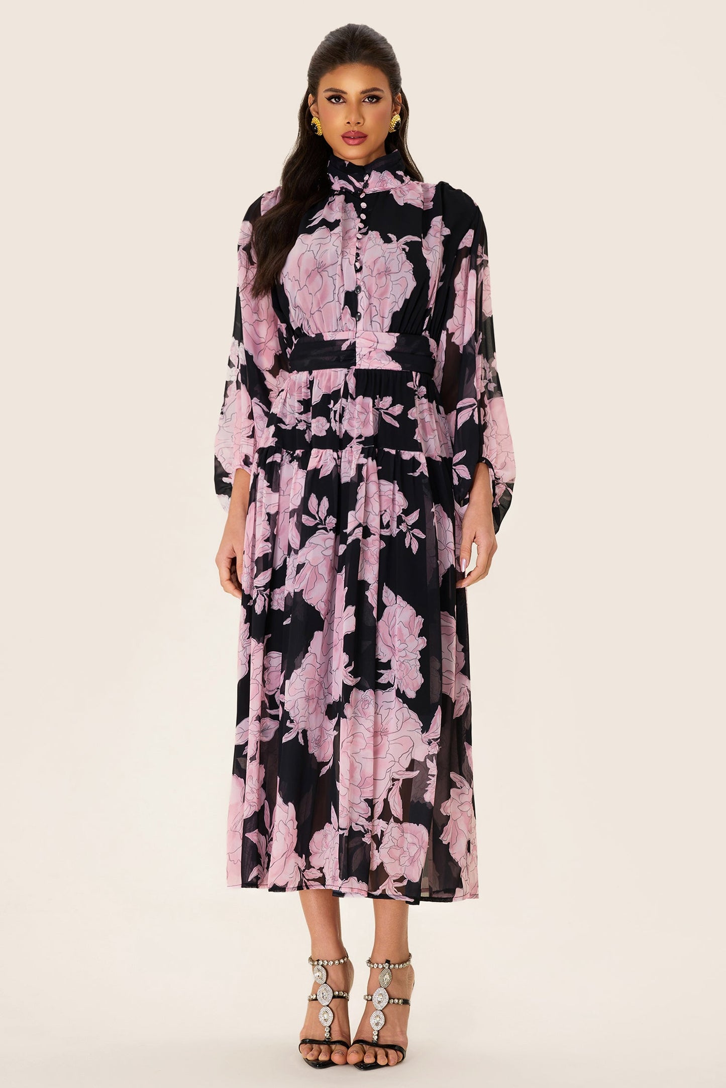 Sophisticated Dress with a Clean Classic Look