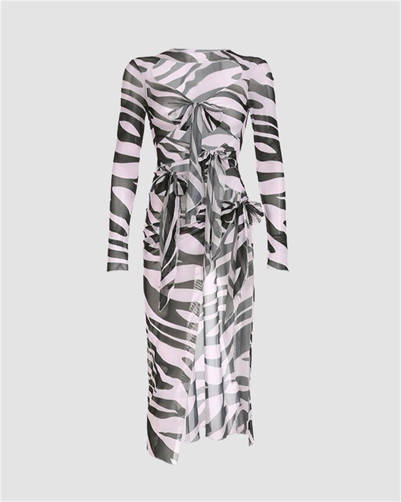 Beautifully Crafted Dress in a Classic Style