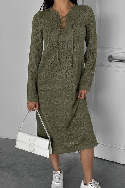 Well Tailored Dress with a Graceful Silhouette