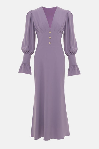 Classic Vintage Dress with a Flattering Fit