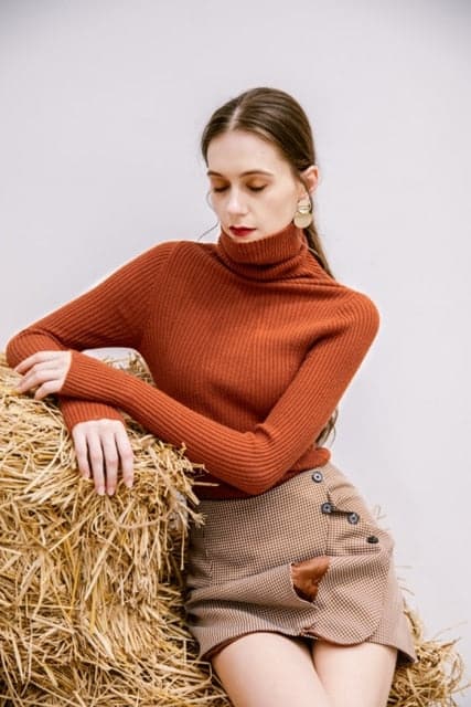 Gracefully Styled Sweater for Any Occasion
