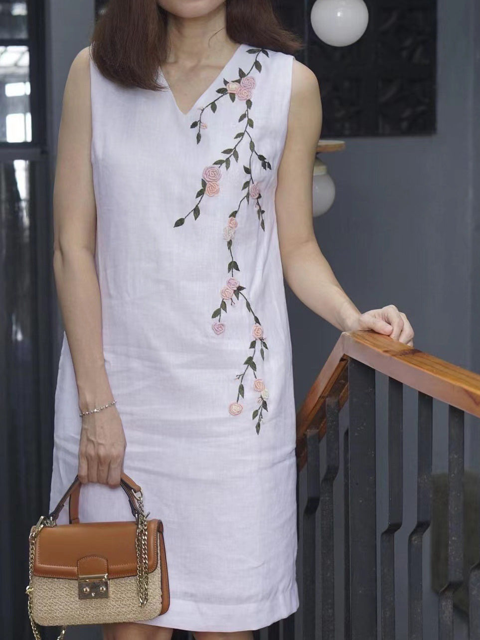 Gracefully Styled Dress for Any Occasion