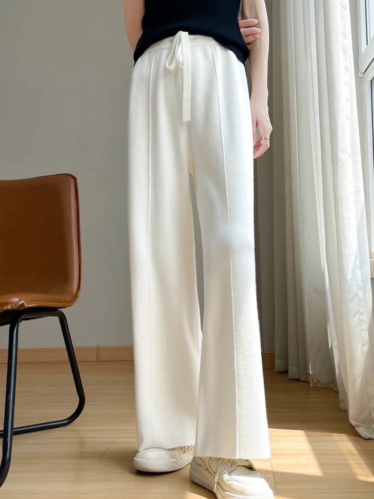 Sophisticated Pants with a Clean Classic Look