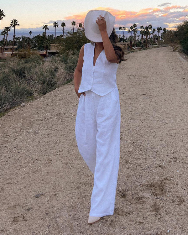 Beautifully Finished Pants in a Timeless Design