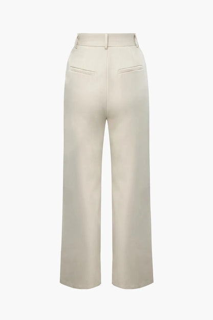 Classic Vintage Pants with a Flattering Fit