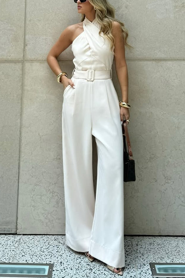 Effortlessly Elegant Garment with a Timeless Design