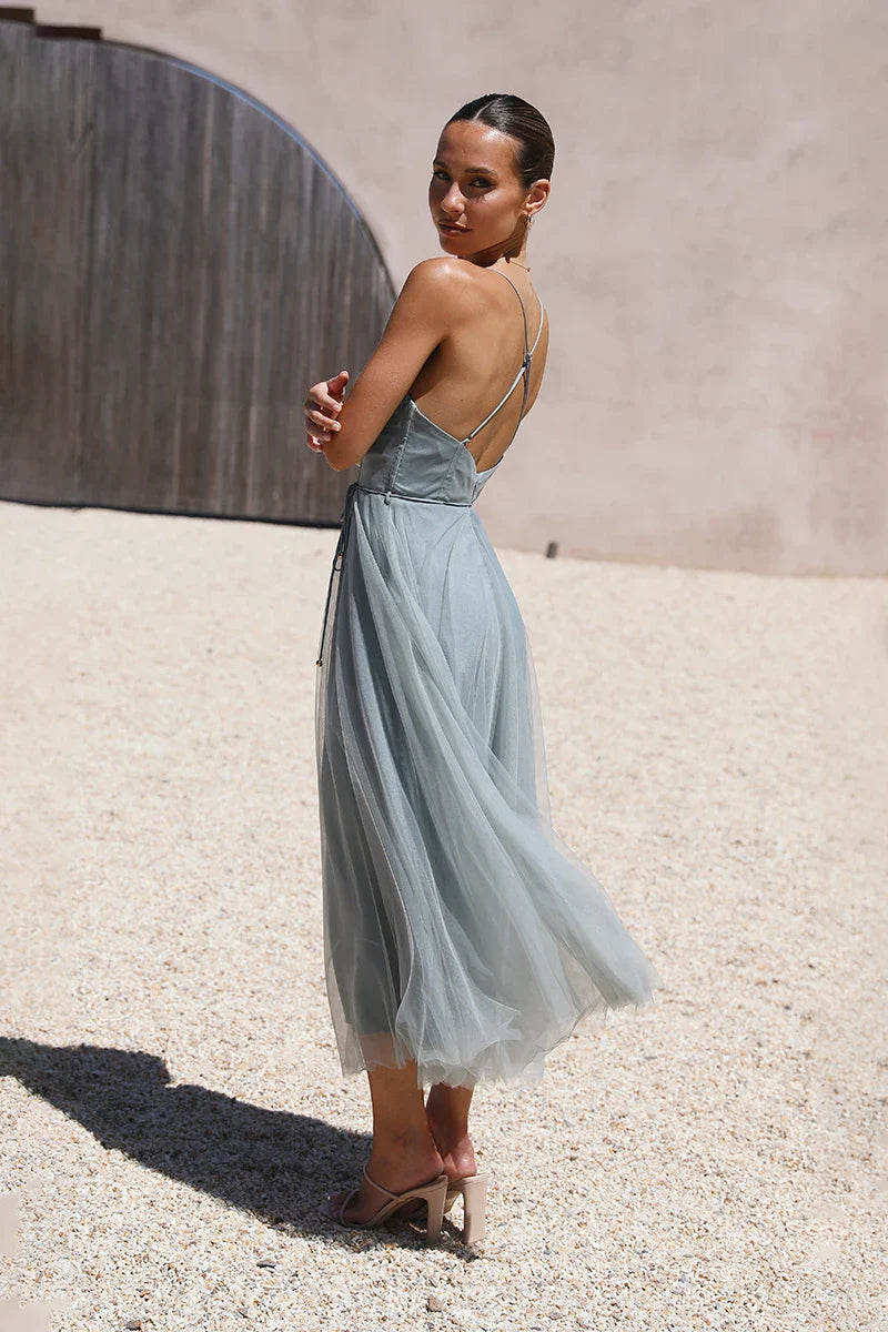 A Vintage Style Dress with Delicate Timeless Details
