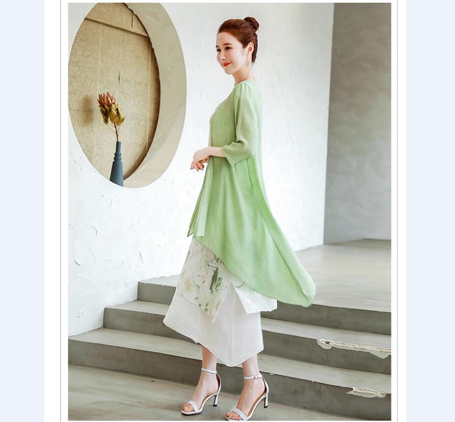 Effortlessly Elegant Cardigan with a Timeless Design