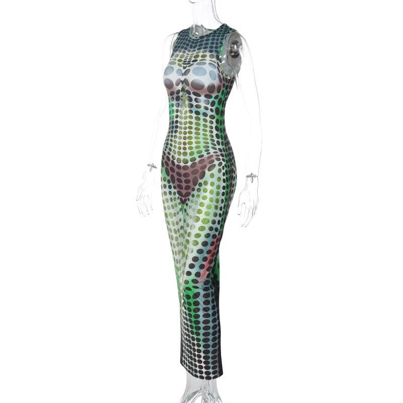 Well Tailored Dress with a Graceful Silhouette