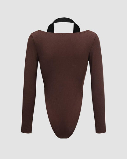 Effortlessly Elegant Garment with a Timeless Design