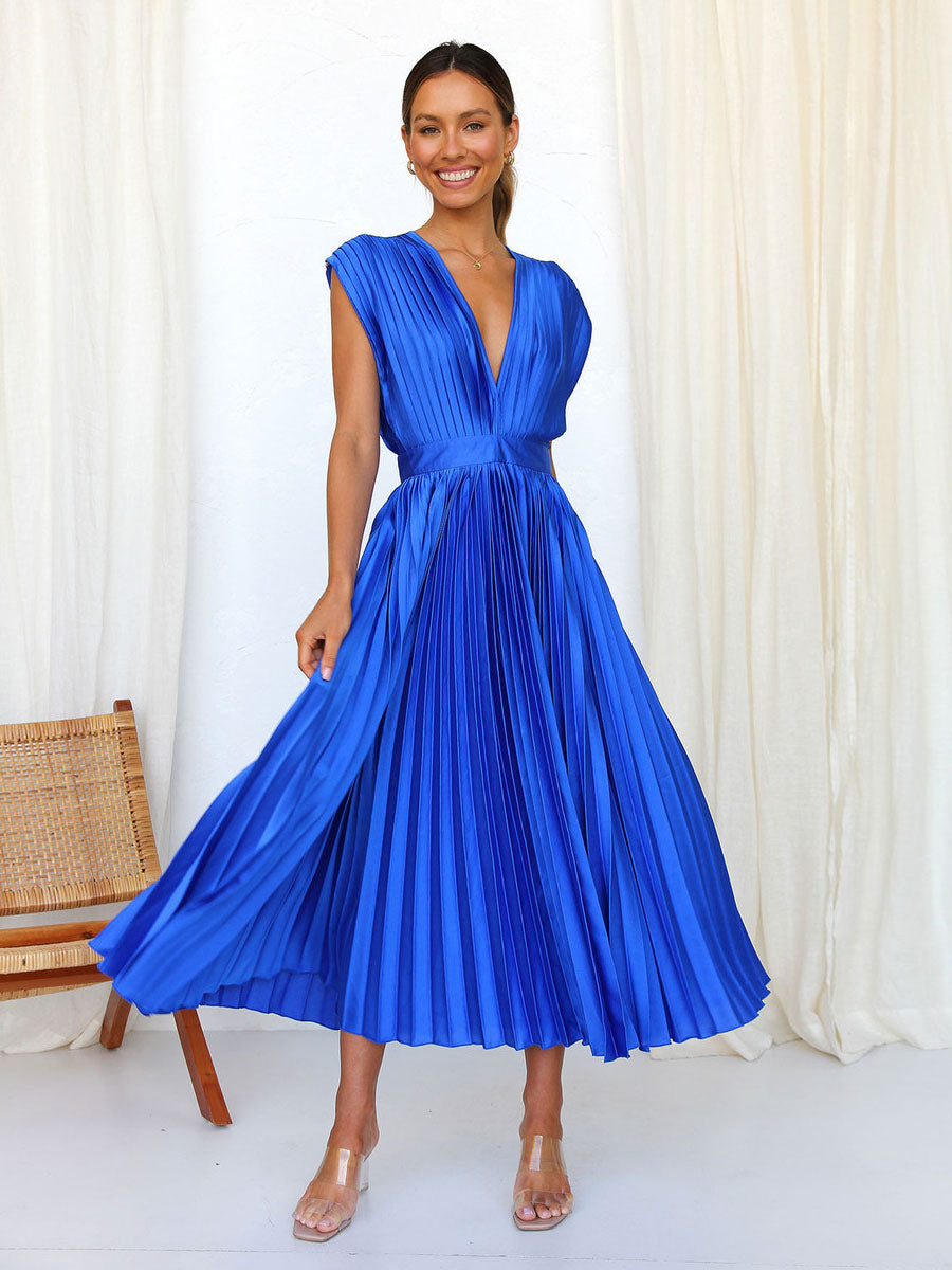 Sophisticated Dress with a Clean Classic Look