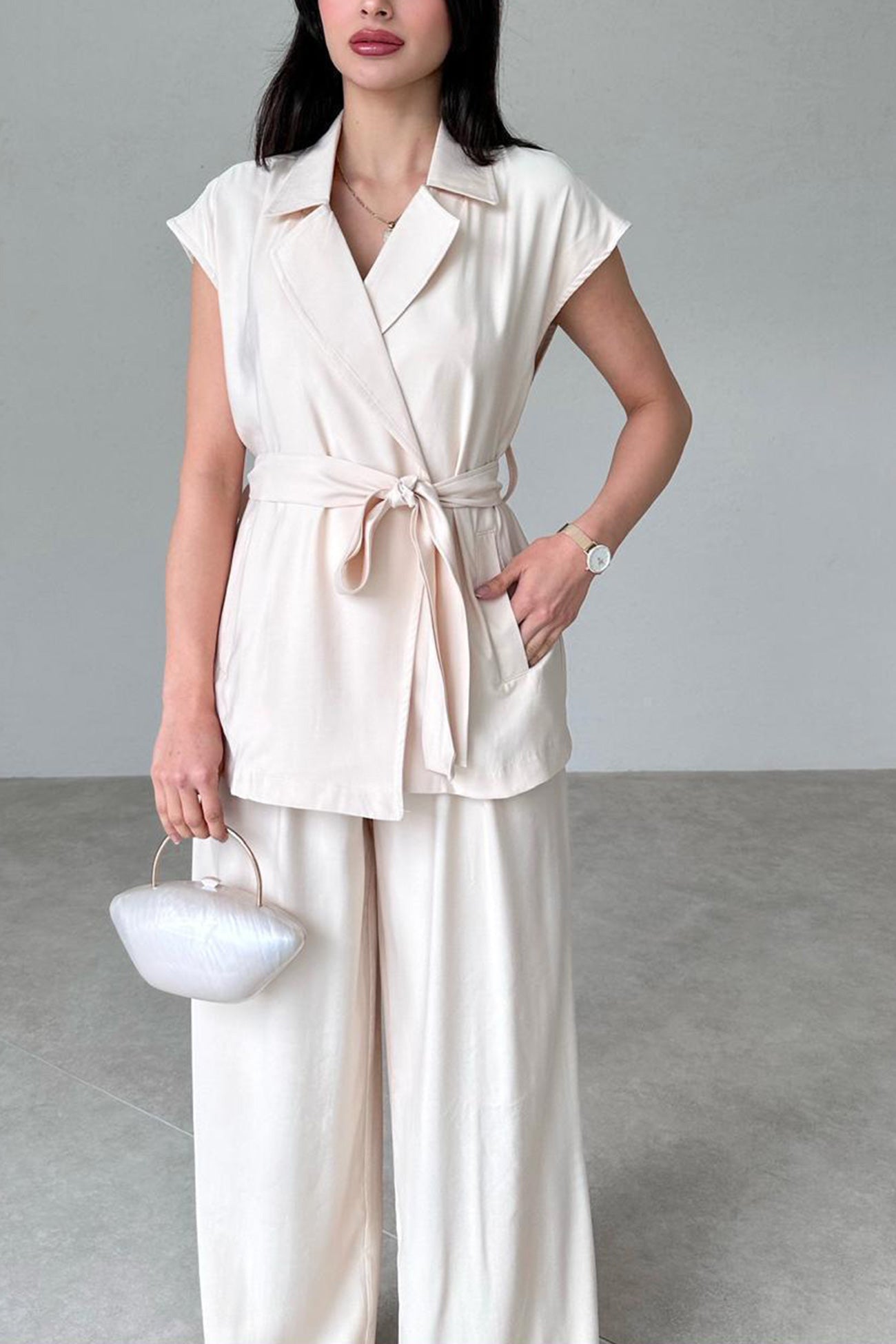 Classic Vintage Pants with a Flattering Fit