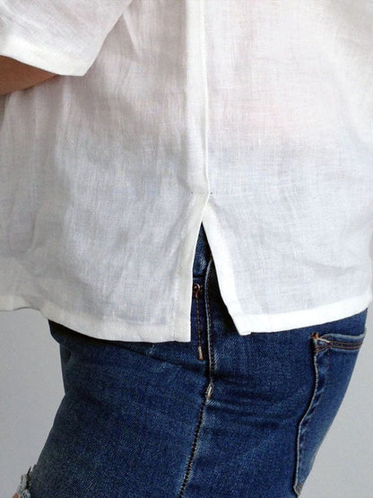 Well Tailored Top with a Graceful Silhouette