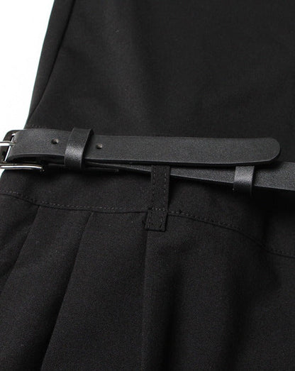 Beautifully Finished Pants in a Timeless Design