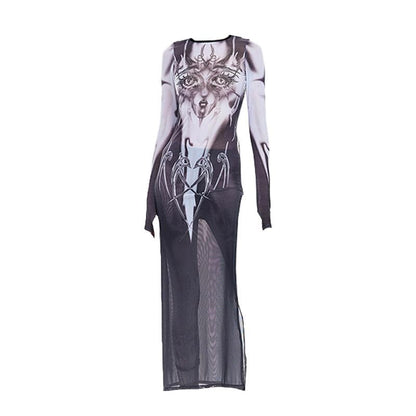 Well Tailored Dress with a Graceful Silhouette