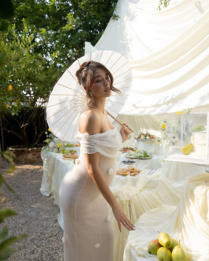 Classic Vintage & Enduringly Stylish Dress