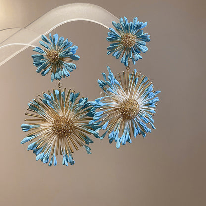 Beautiful Silver Earring with Unique Style